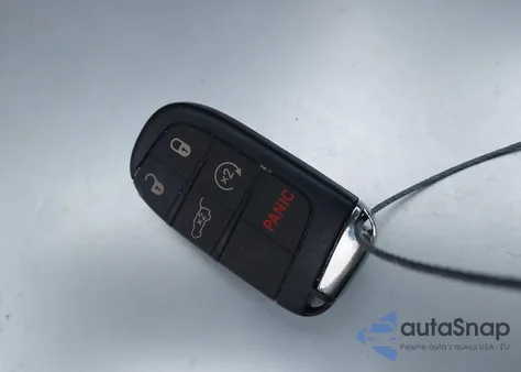 2020 Jeep Compass Trailhawk 4X4 z USA, uszkodzony, nr VIN 3C4NJDDB7LT255497